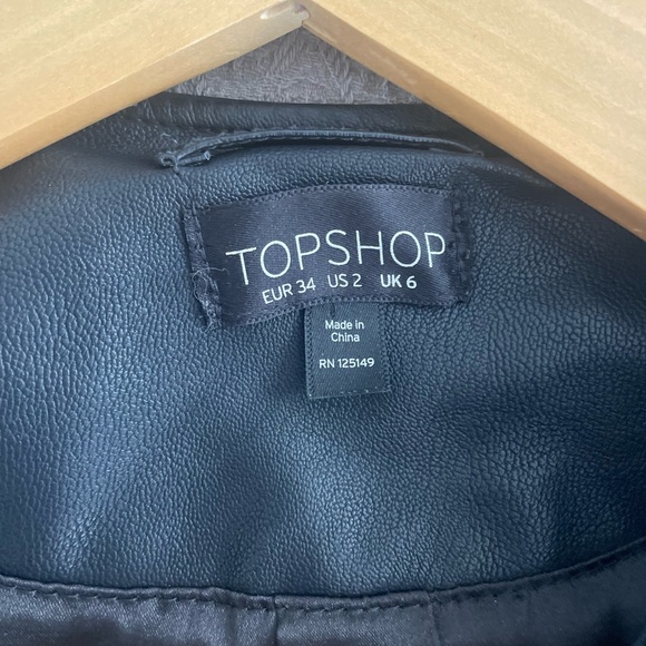 TOPSHOP - Faux Leather Jacket - Picture 3 of 3
